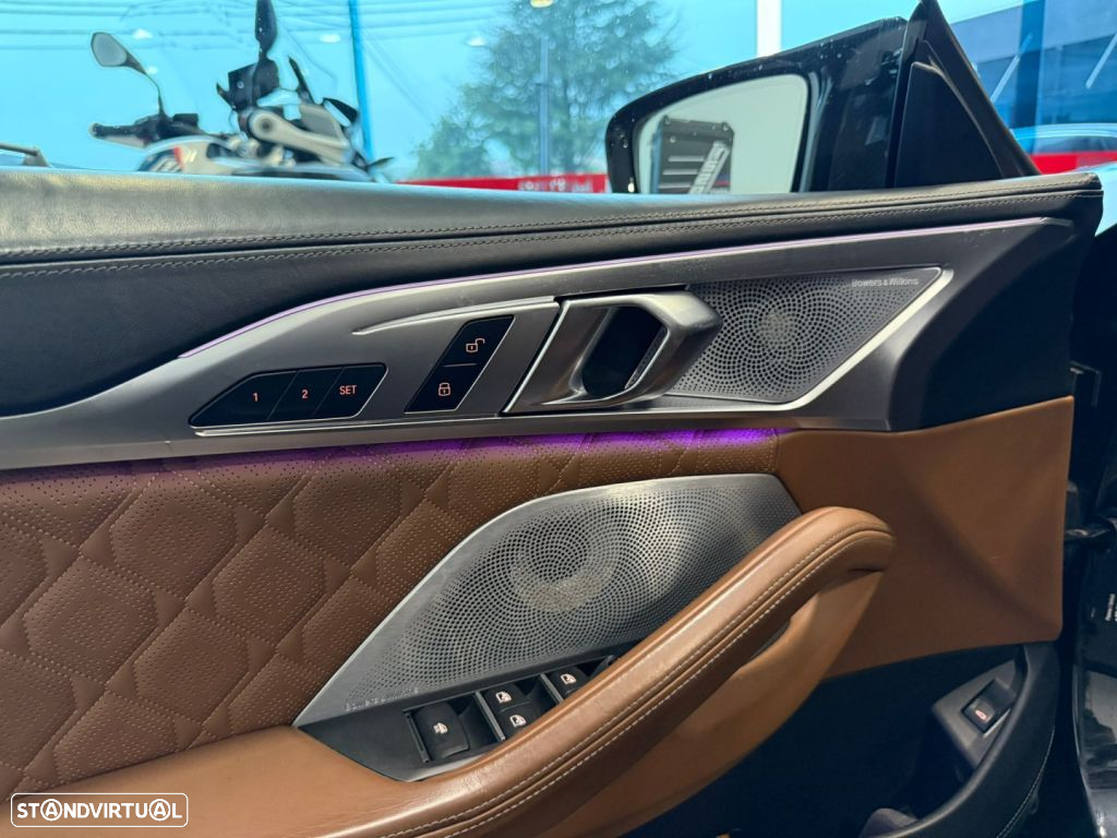 BMW M8 Cabrio Competition - 9