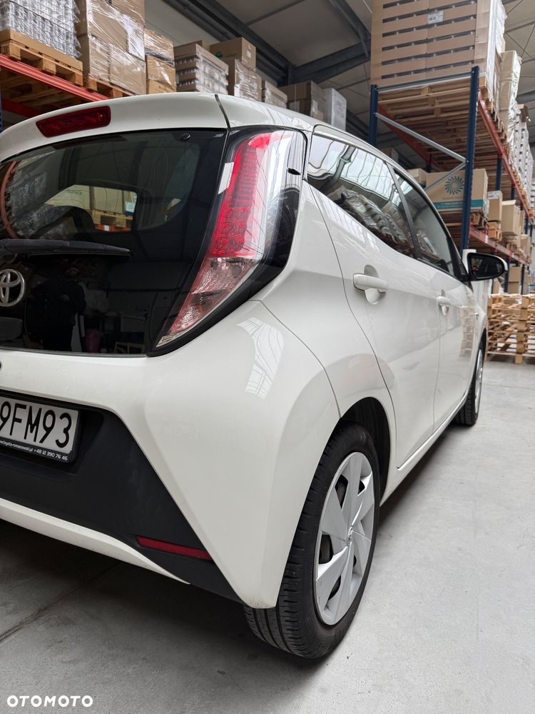 Toyota Aygo 1.0 VVT-i Sprint EU6 - 2