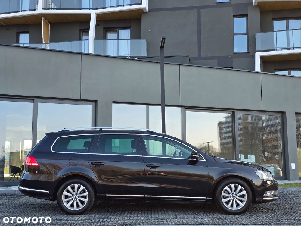 Volkswagen Passat 2.0 TDI Highline - 22
