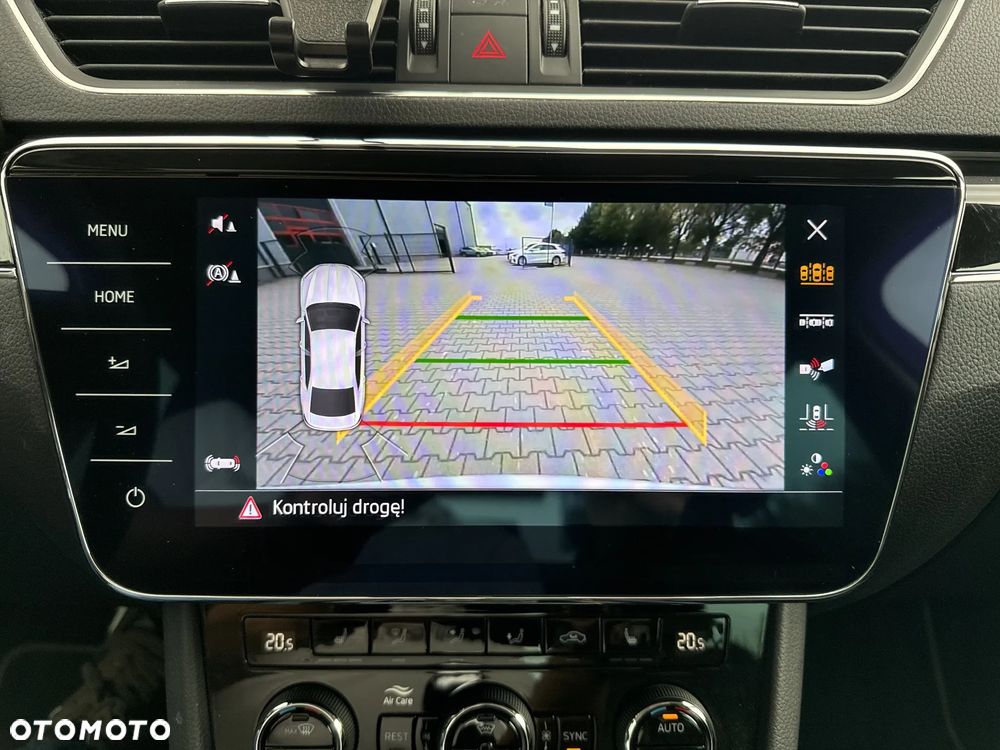 Skoda Superb 2.0 TSI L&K DSG - 28