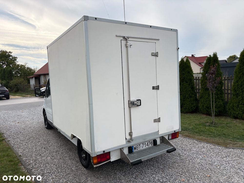 Renault Trafic - 24