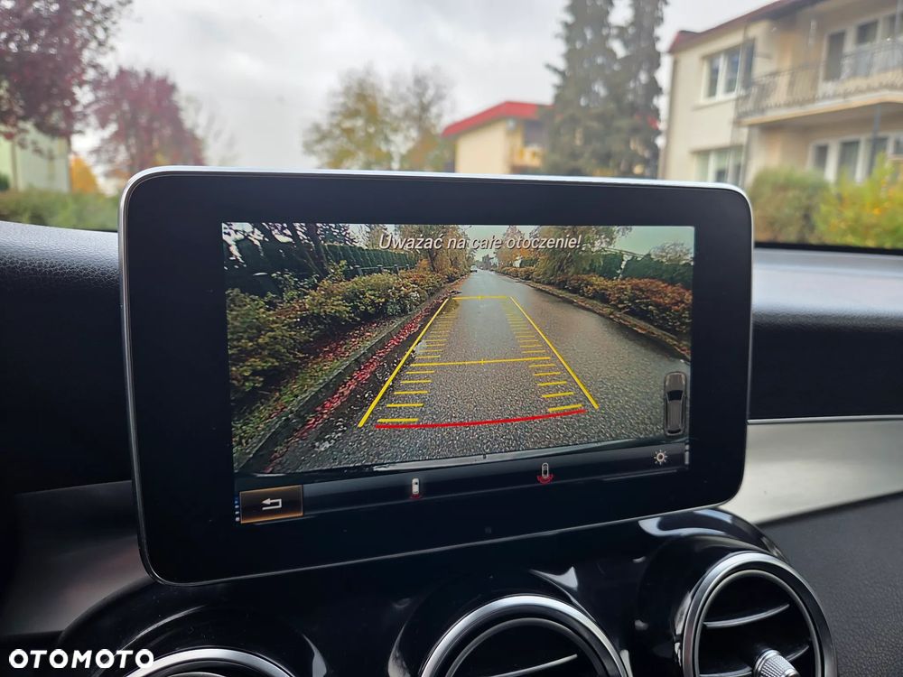 Mercedes-Benz GLC 250 d 4Matic 9G-TRONIC AMG Line - 34