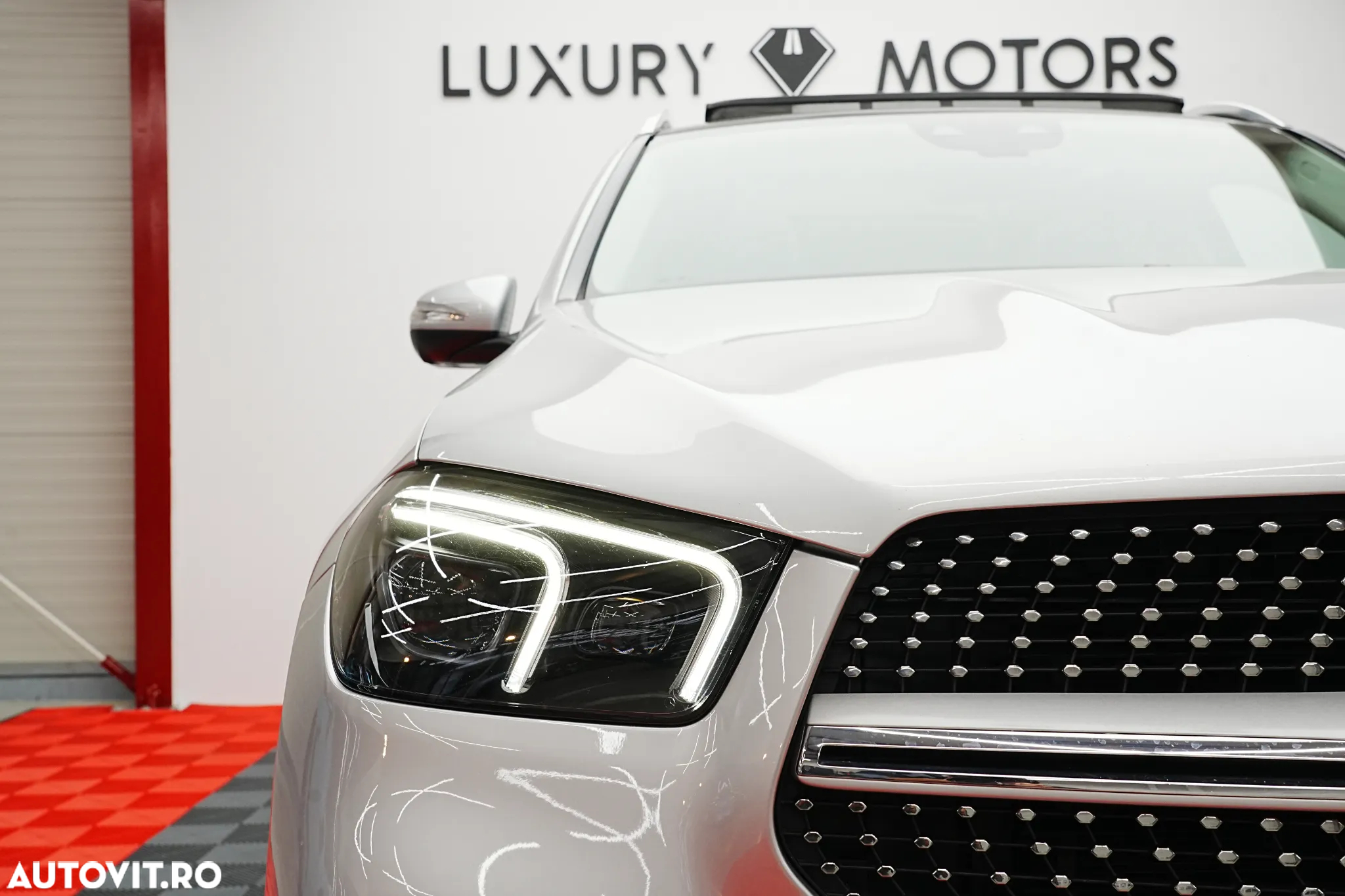 Mercedes-Benz GLE 350 de 4Matic 9G-TRONIC AMG Line - 27