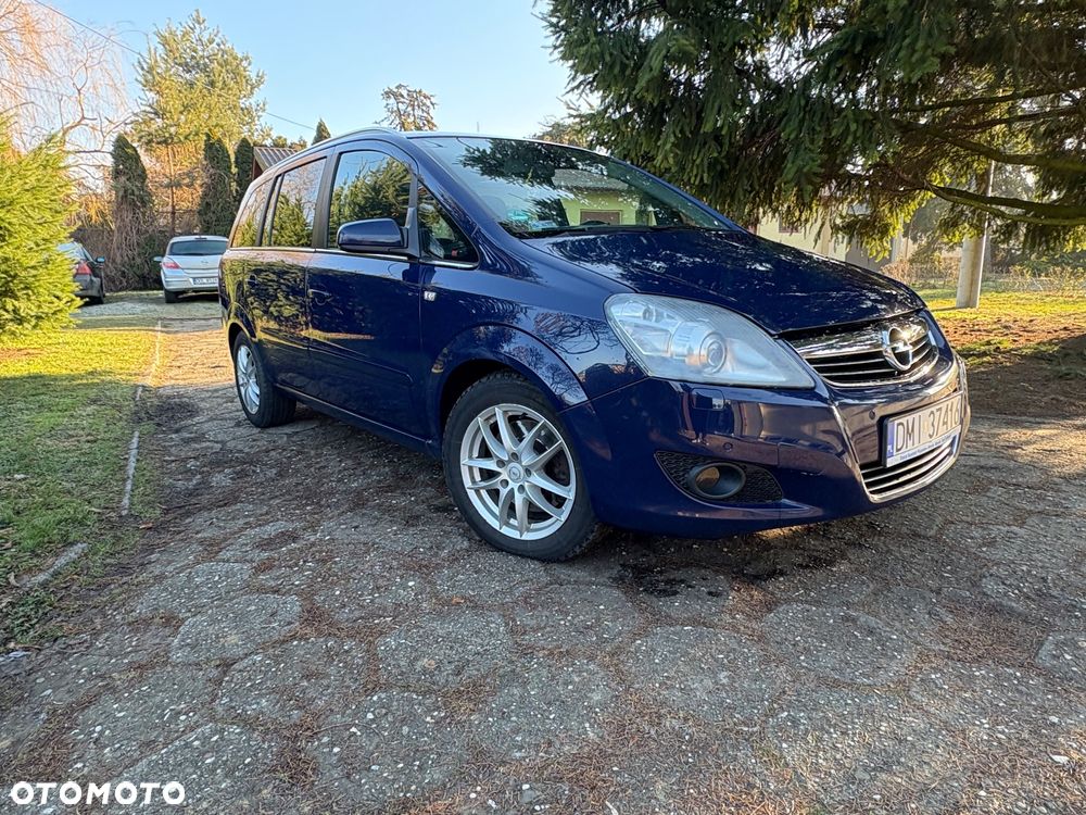 Opel Zafira 1.9 CDTI 111 ActiveSelect - 2
