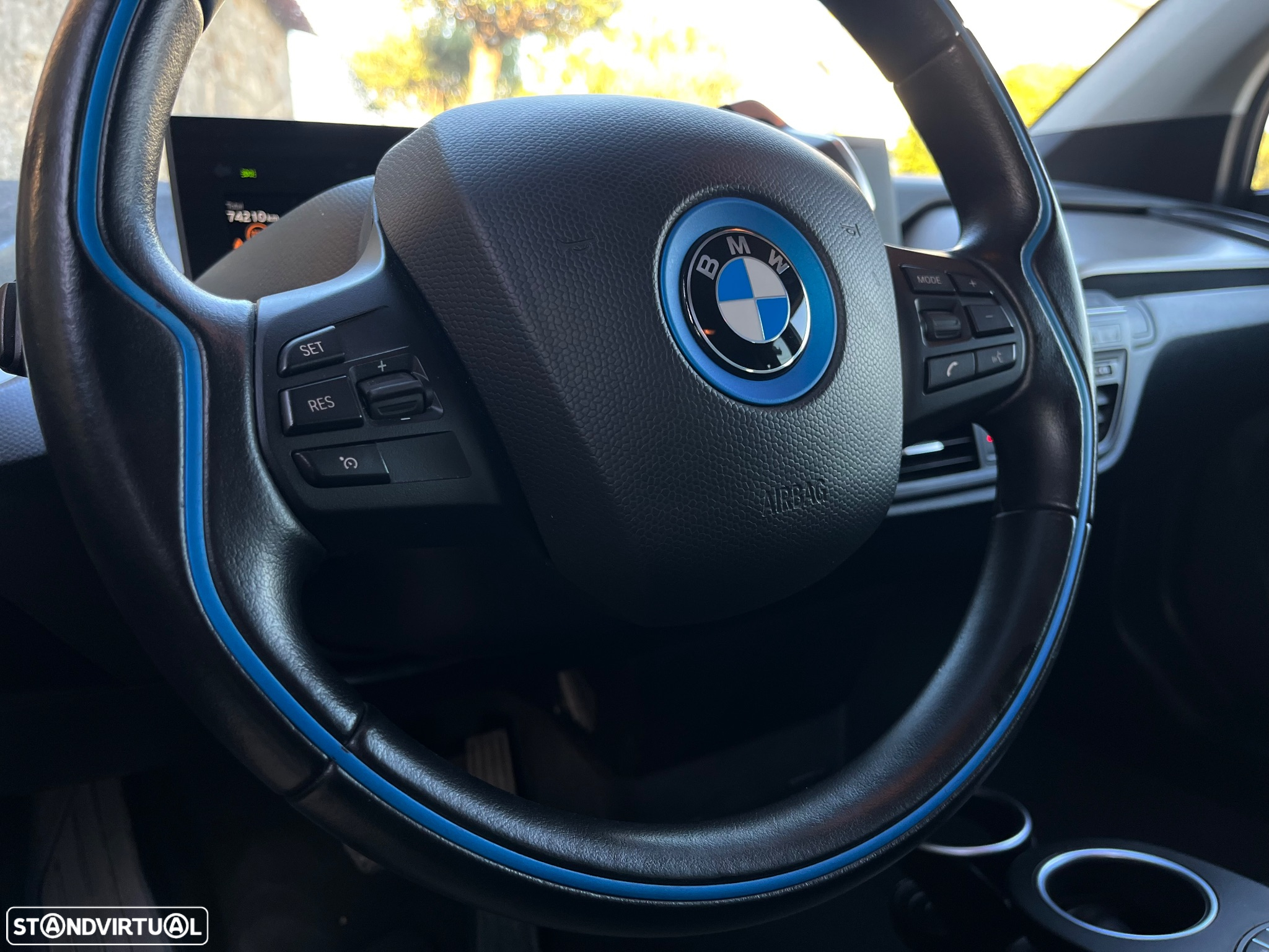BMW i3 120Ah - 16