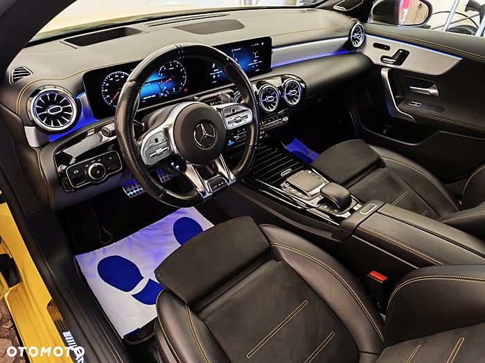 Mercedes-Benz CLA - 22