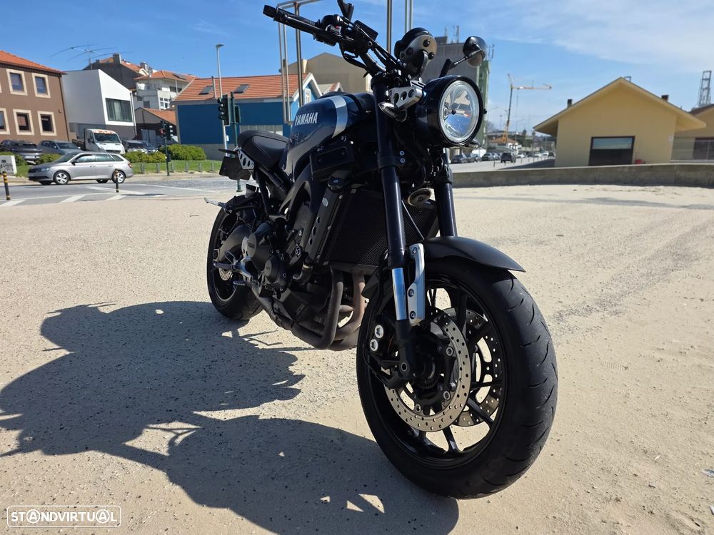 Yamaha XSR 900 - 2