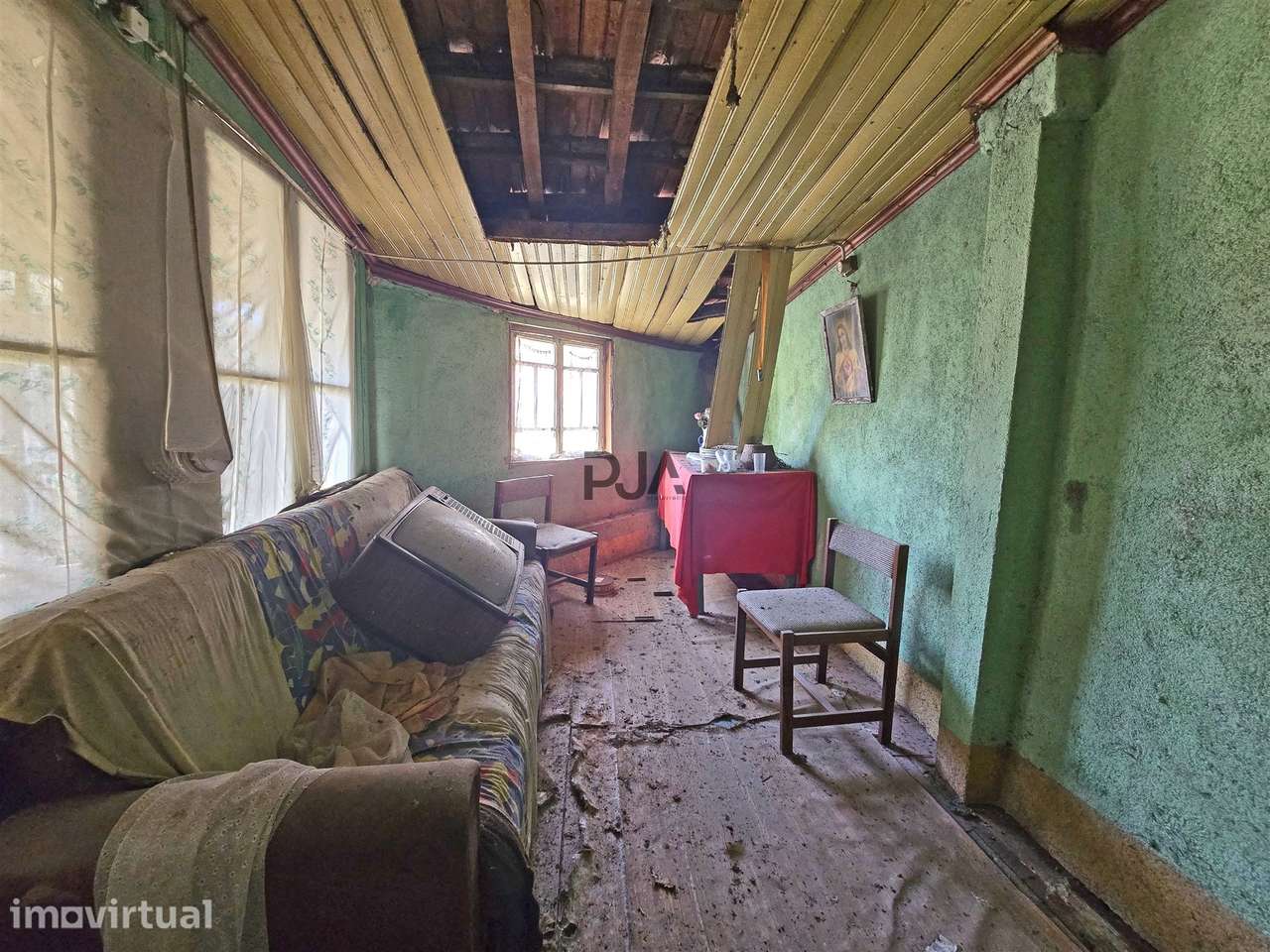 Moradia T4 para Recuperar em Póvoa de Cervães, Mangualde - Grande imagem: 4/15