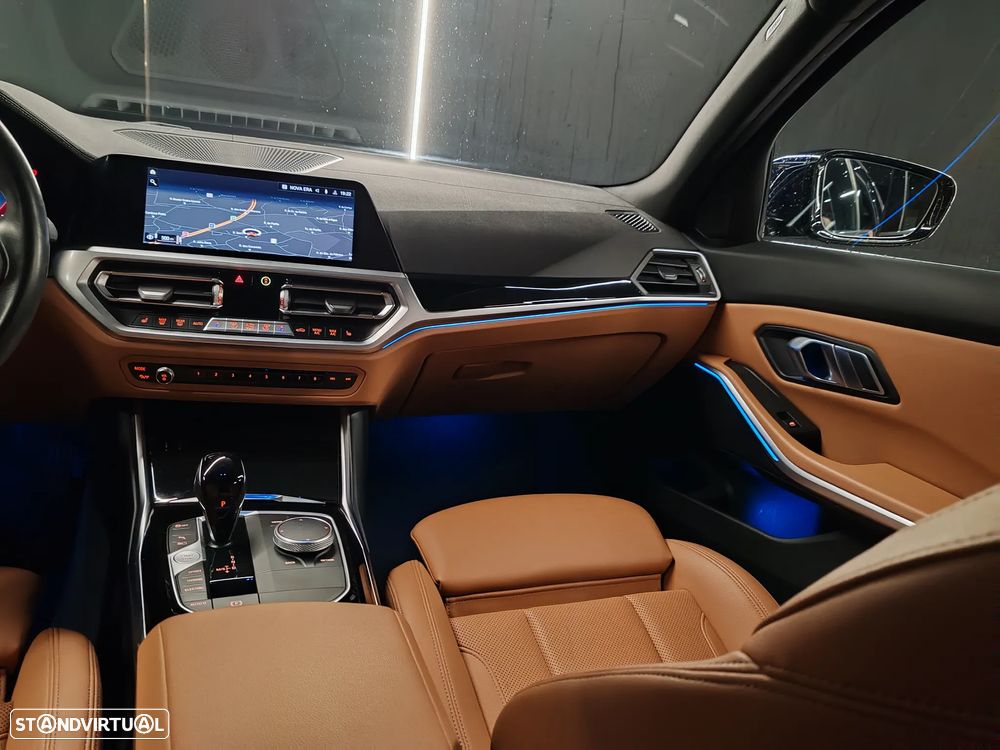 BMW 320 e Line Luxury Auto - 17