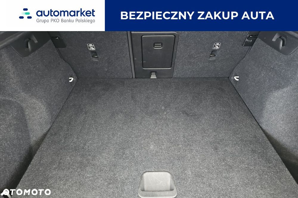 Volvo XC 40 T3 Momentum - 12