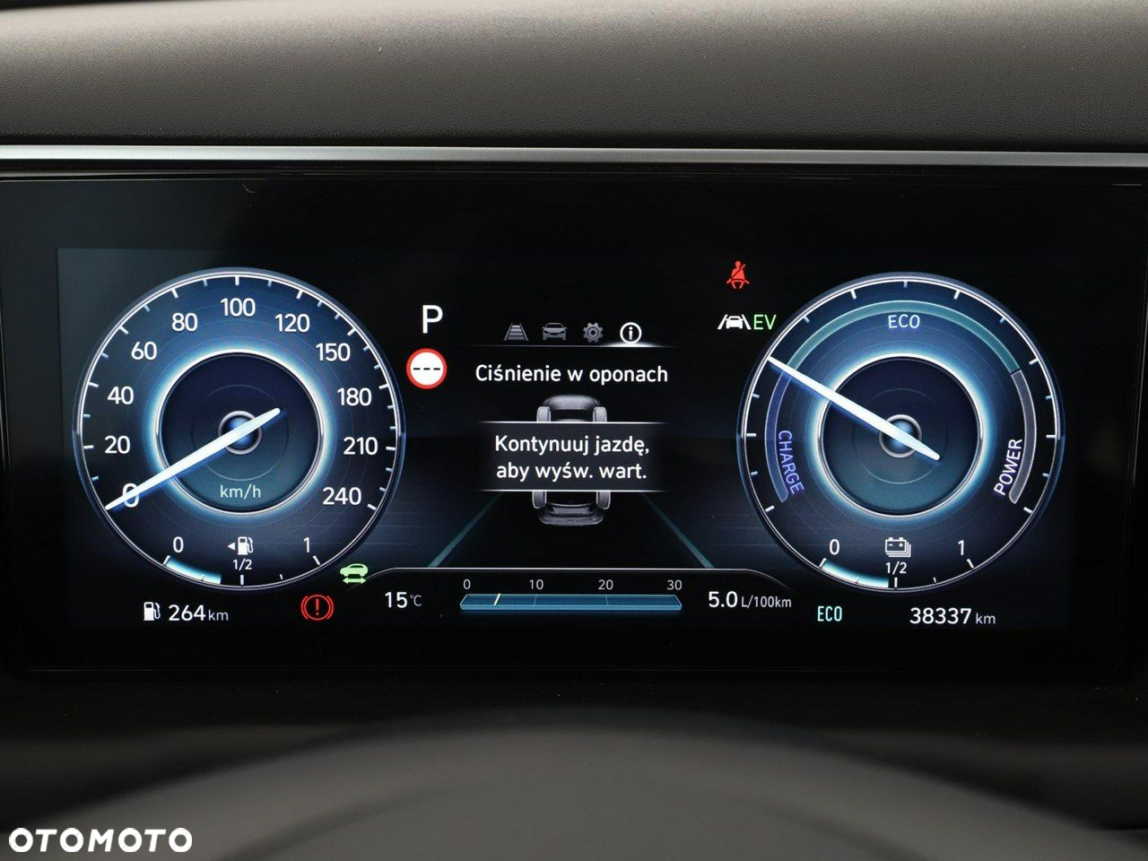 Hyundai Tucson 1.6 T-GDi HEV Executive 2WD - 22