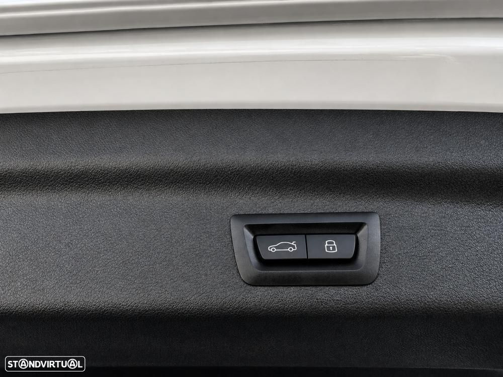 BMW X1 25 e xDrive - 42