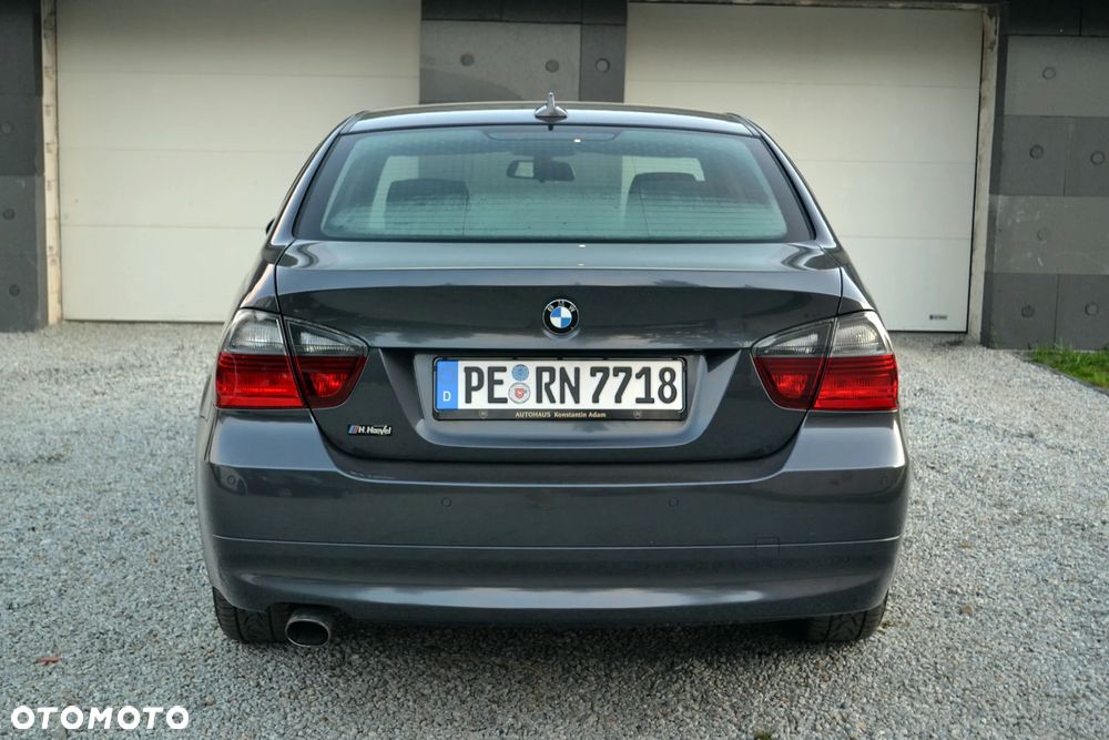BMW Seria 3 320d DPF - 5