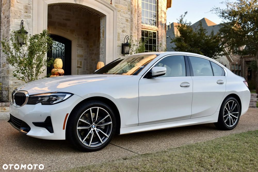 BMW Seria 3 330i - 6