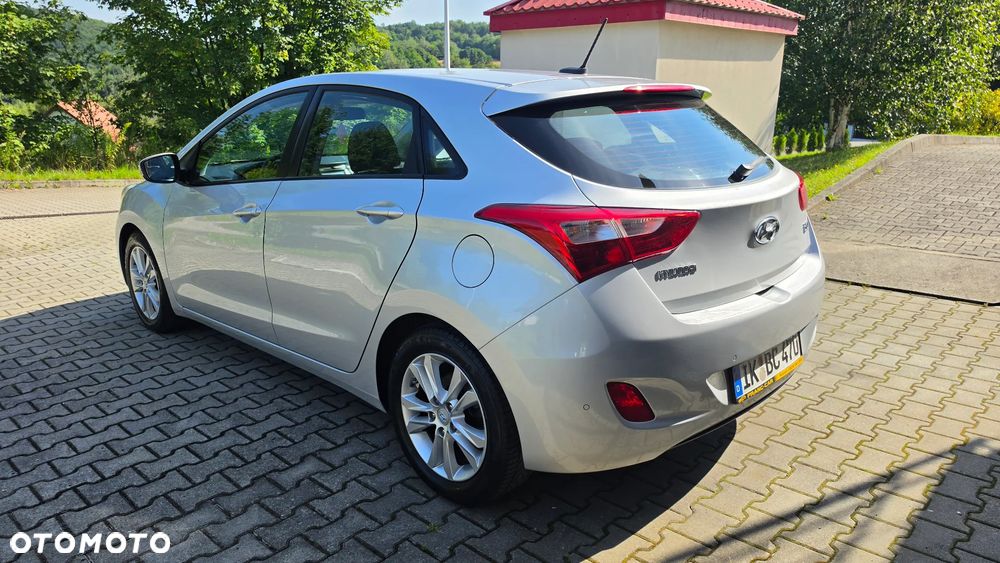 Hyundai i30 1.4 Fifa World Cup Edition - 24