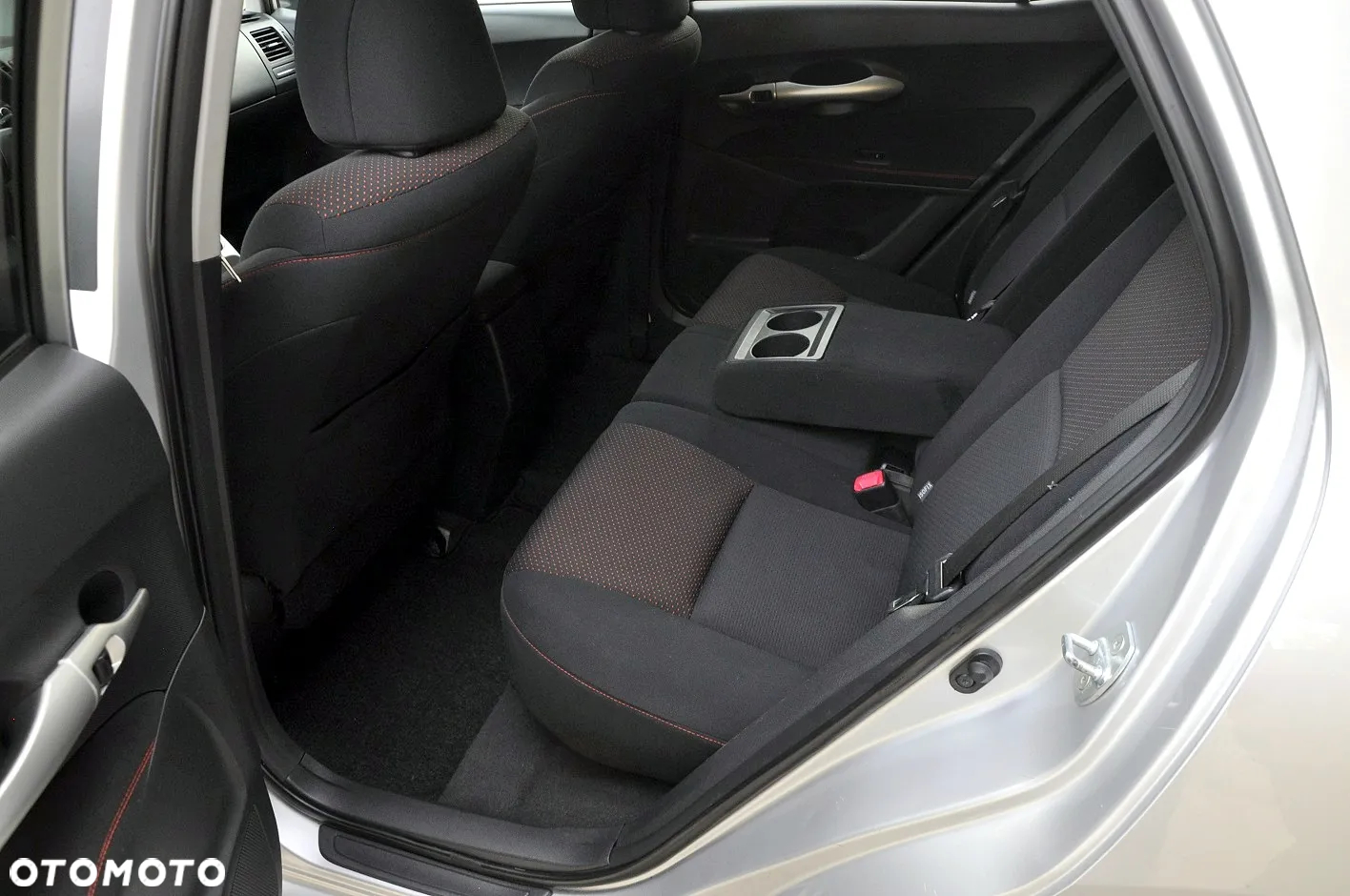Toyota Auris - 10