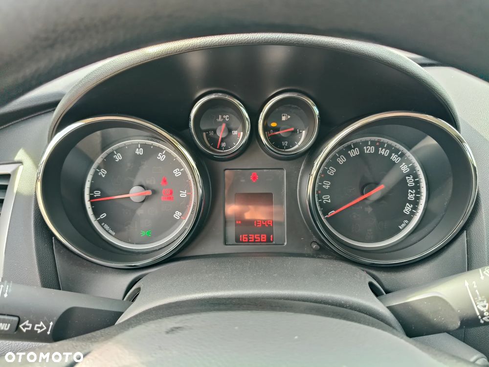 Opel Astra 1.4 Turbo Selection - 7