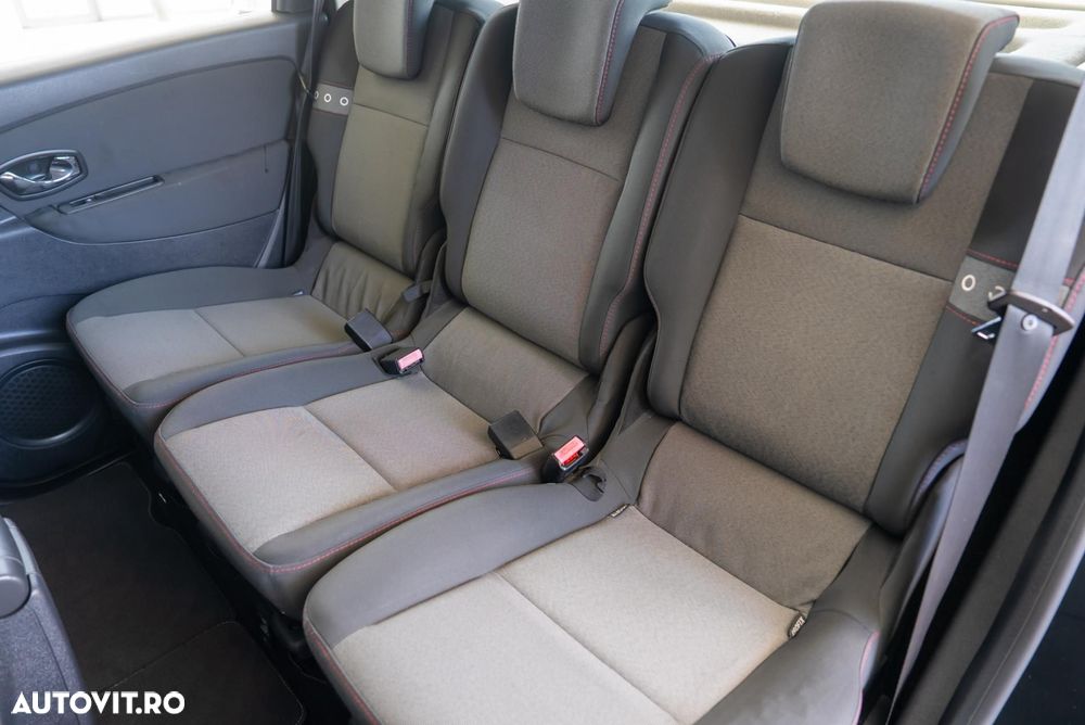 Renault Scenic - 22