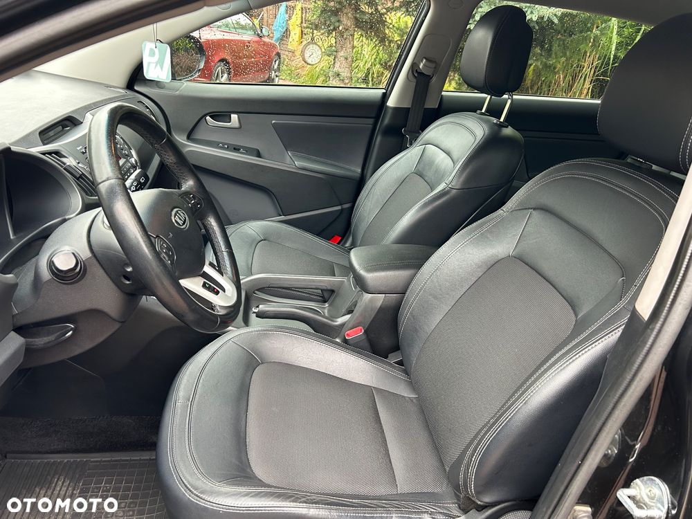 Kia Sportage - 16