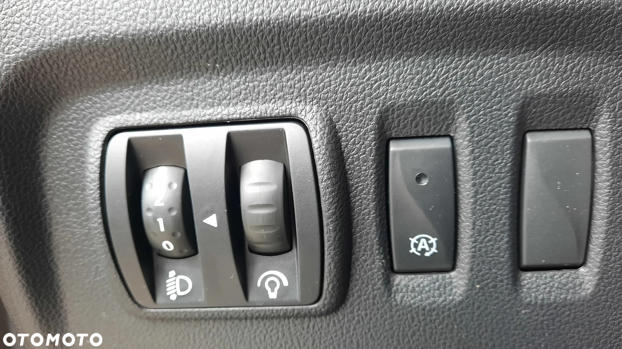 Renault Captur TCe 150 GPF INTENS - 21