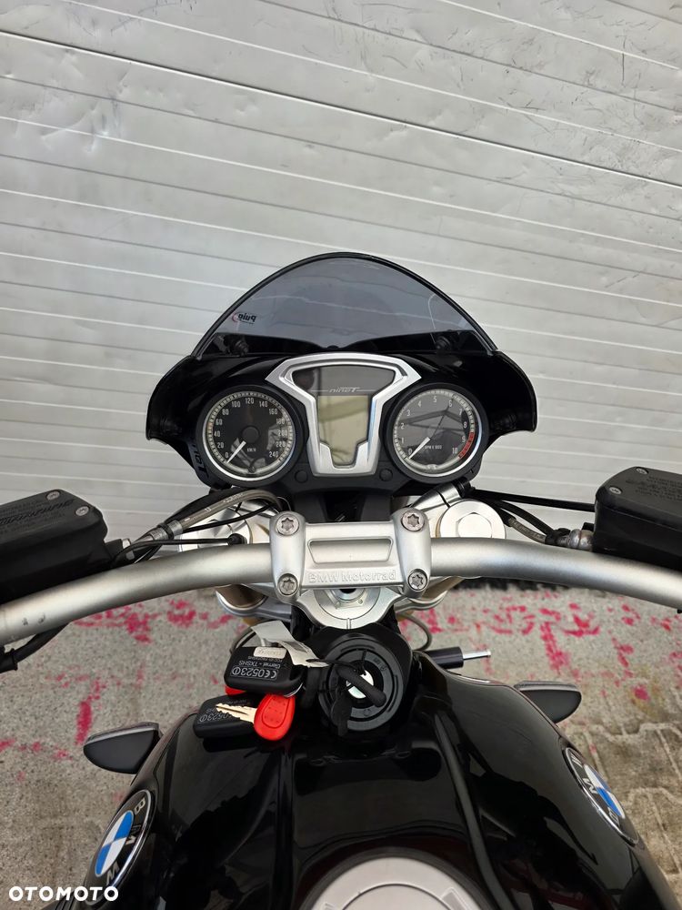 BMW R - 30