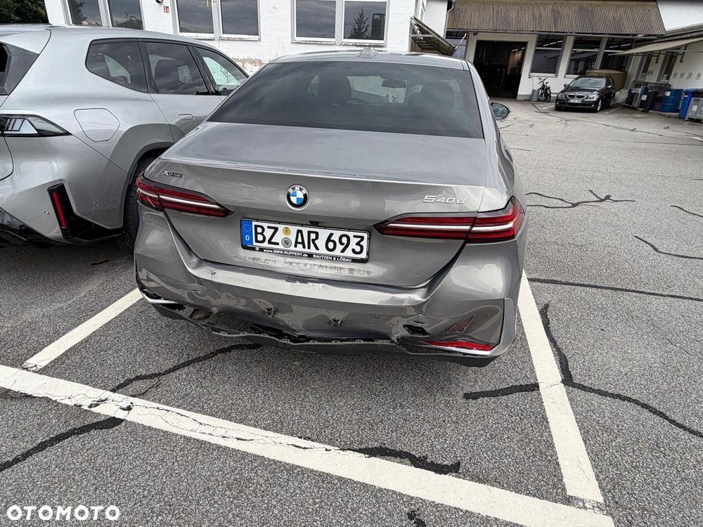 BMW Seria 5 540d xDrive - 3