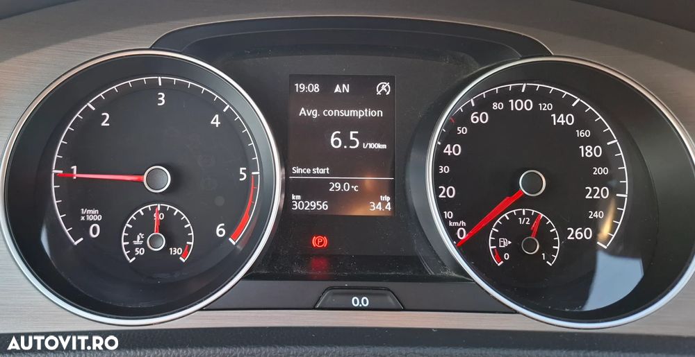Volkswagen Golf 2.0 TDI (BlueMotion Technology) DSG Highline - 14