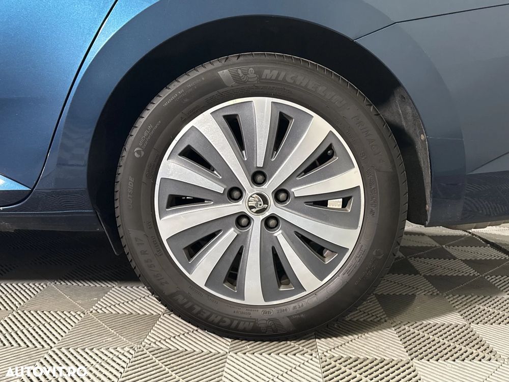 Skoda Superb 1.5 TSI DSG Ambition - 14