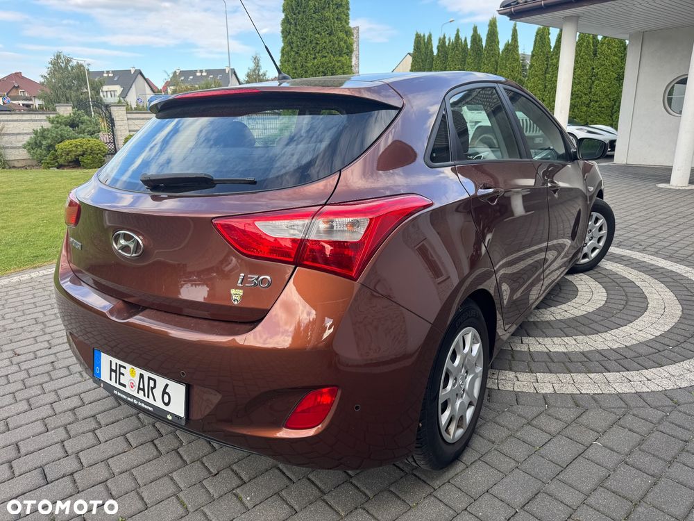 Hyundai i30 ver-1-4-premium - 6
