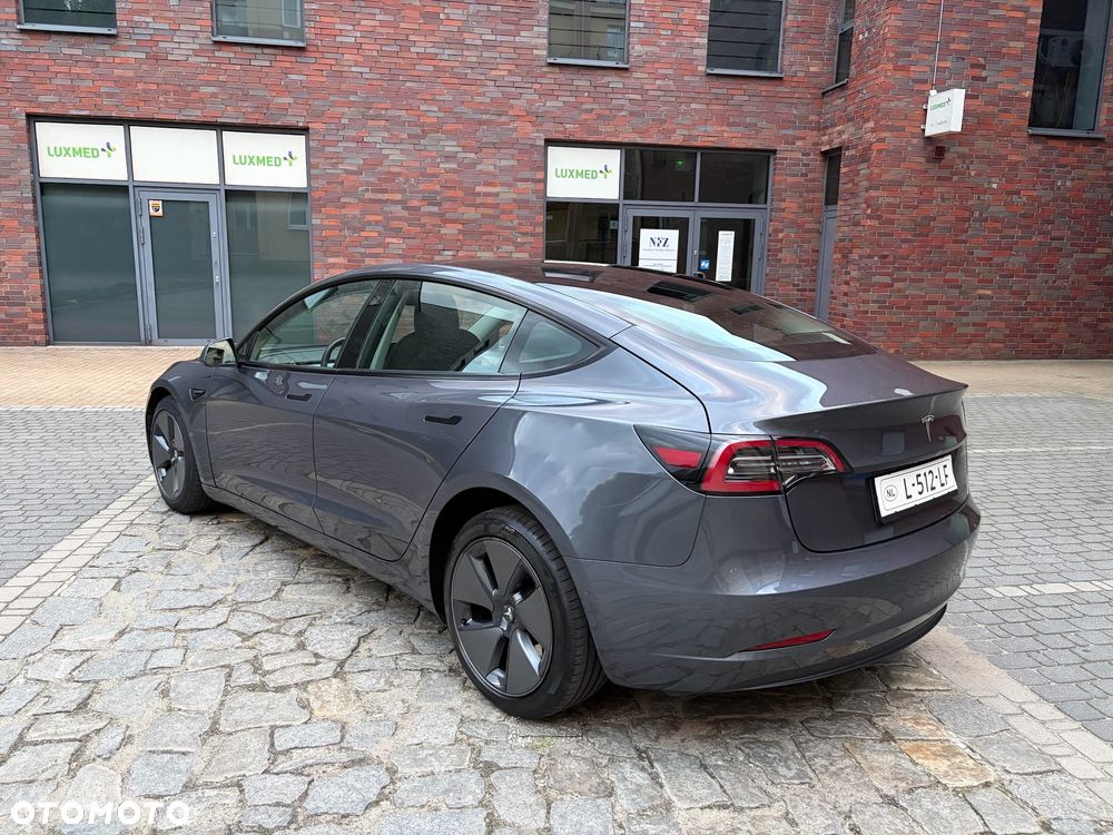 Tesla Model 3 Standard Range Plus - 6