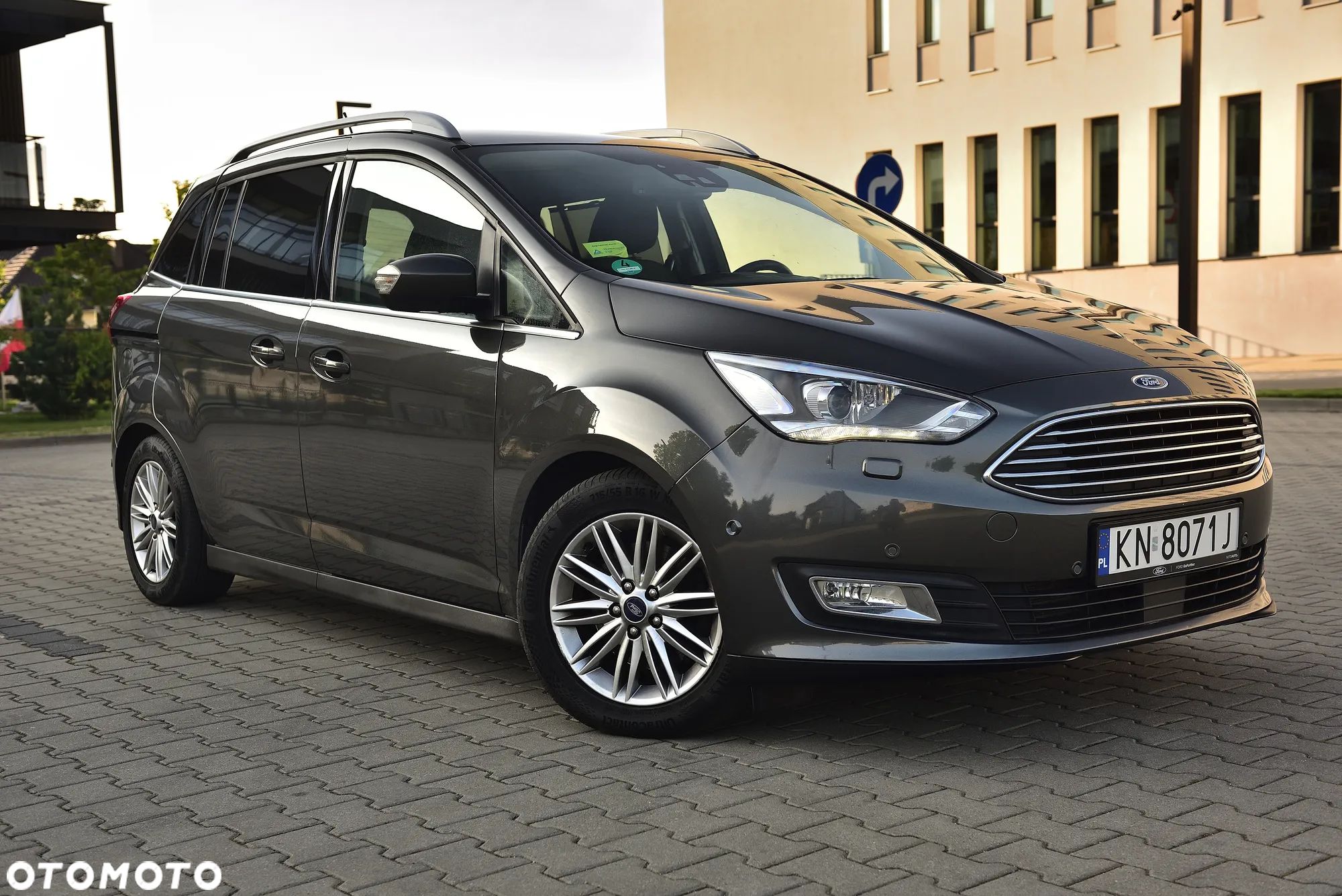 Ford Grand C-MAX Gr 2.0 TDCi Titanium ASS - 1