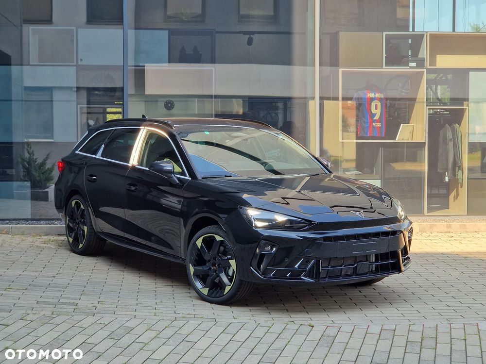 Cupra Leon Sportstourer 1.5 eTSI DSG Tribe Edition - 2