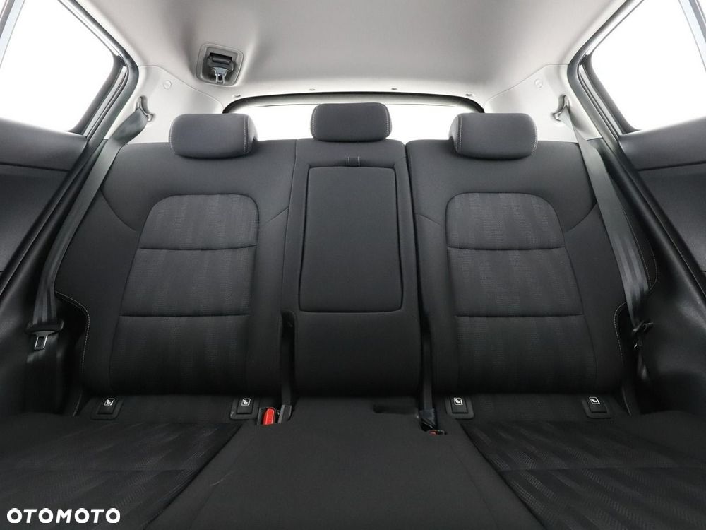 Kia Sportage 1.6 GDI Business Line 2WD - 19