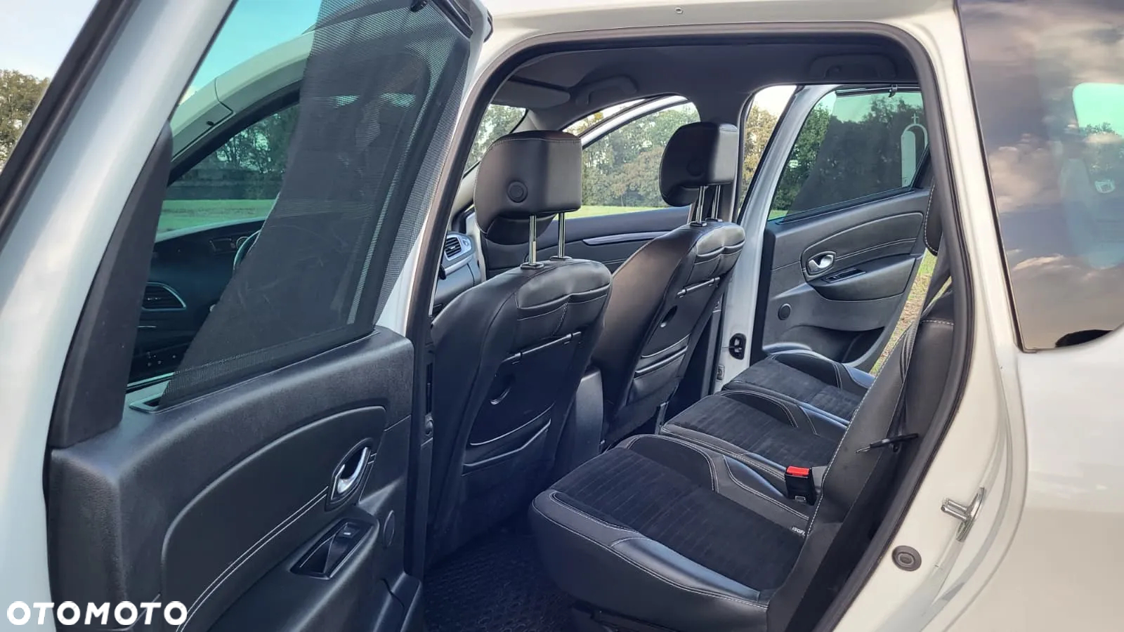 Renault Scenic 1.2 TCe Energy Bose - 13