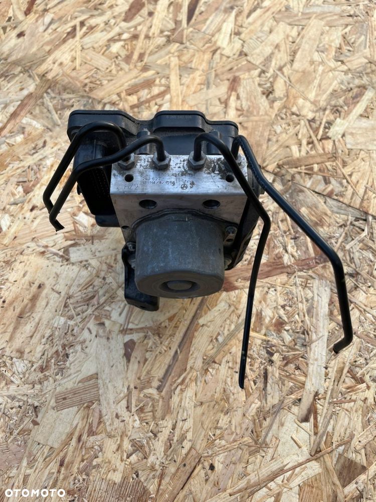 POMPA HAMULCOWA ABS MERCEDES A KLASA B KLASA CLA A0094316412