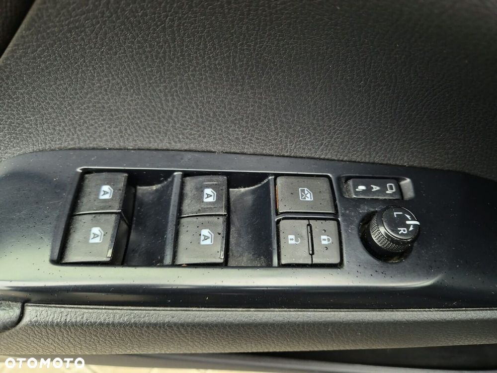 Toyota Camry 2.5 Hybrid Comfort CVT - 10