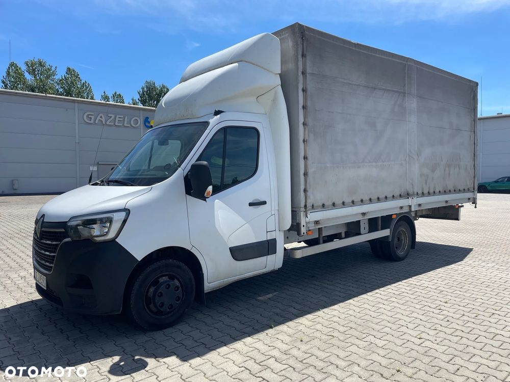 Renault Master - 1