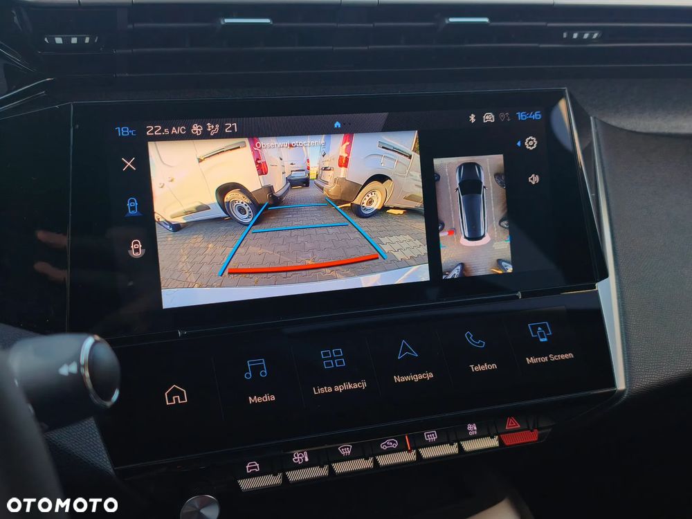 Peugeot 308 1.5 BlueHDi Allure S&S EAT8 - 32