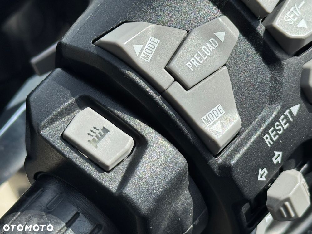 Kawasaki Versys 1000 - 16