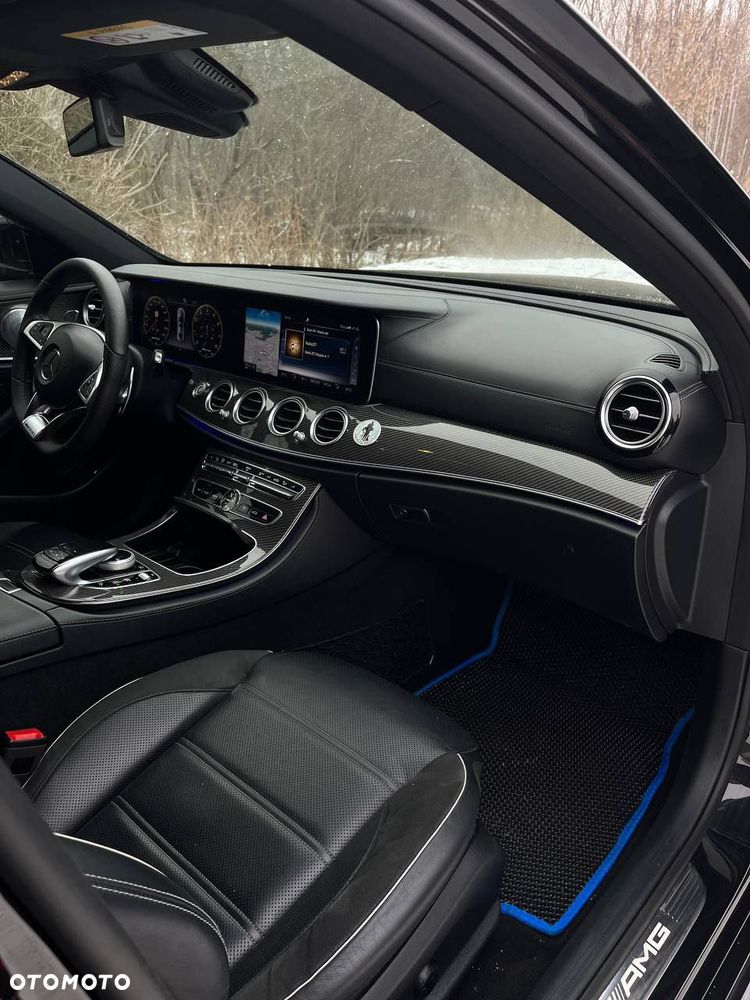 Mercedes-Benz Klasa E - 6