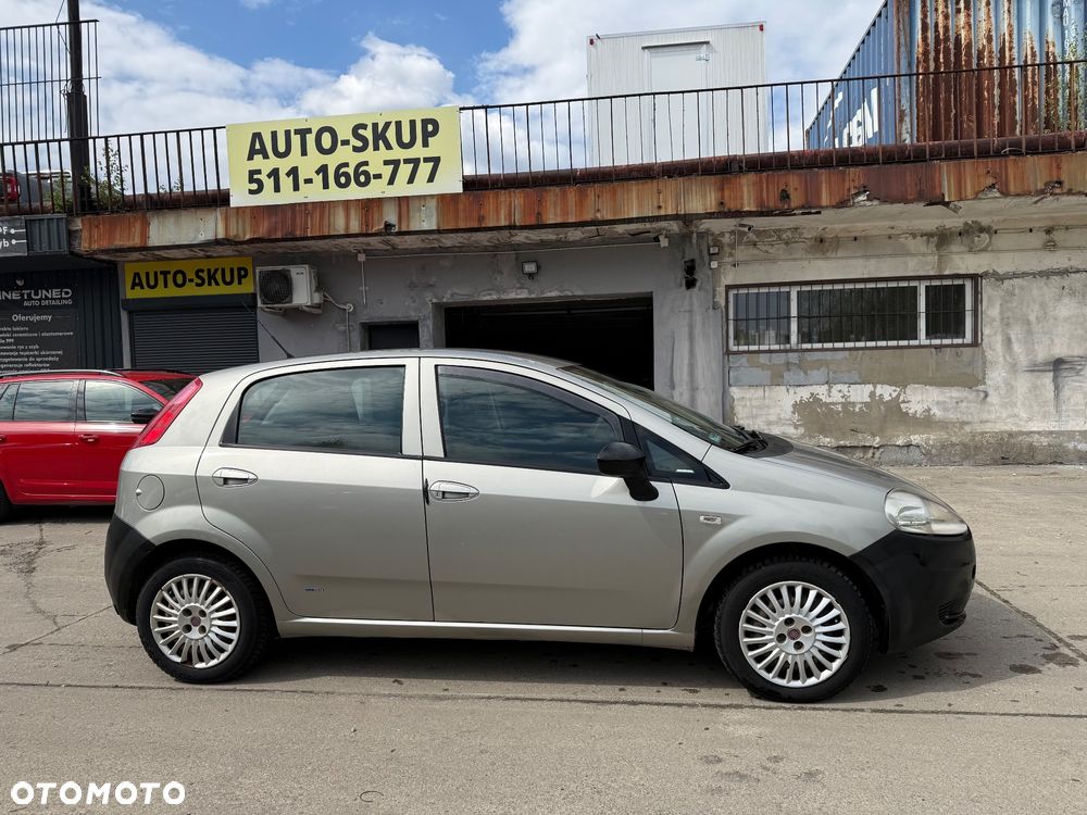 Fiat Punto 1.2 8V - 10