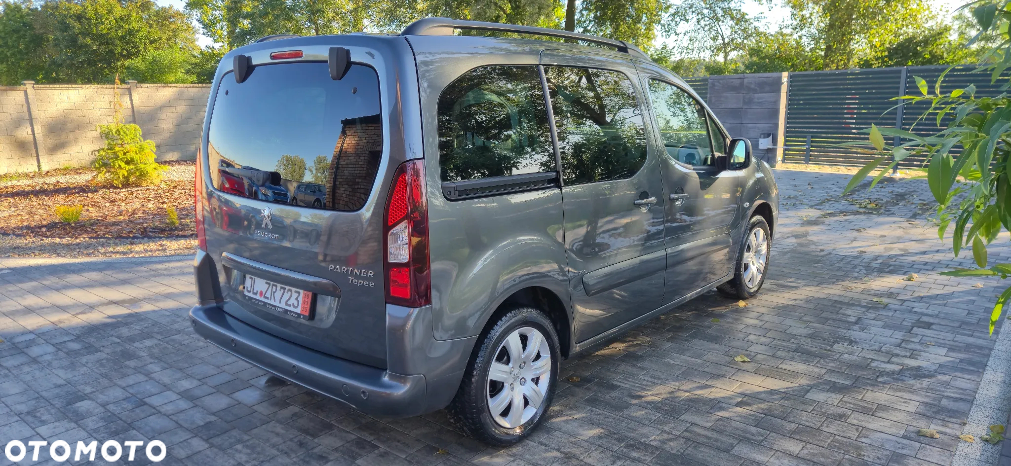 Peugeot Partner Tepee 120 VTi Family - 3