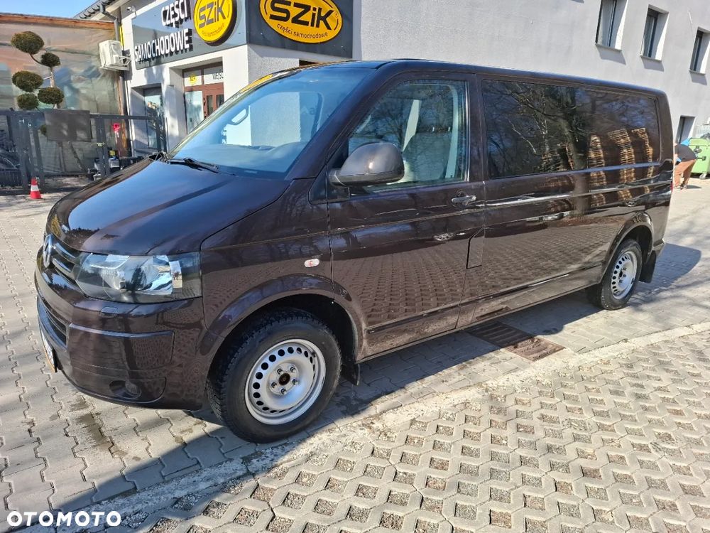 Volkswagen Transporter - 1
