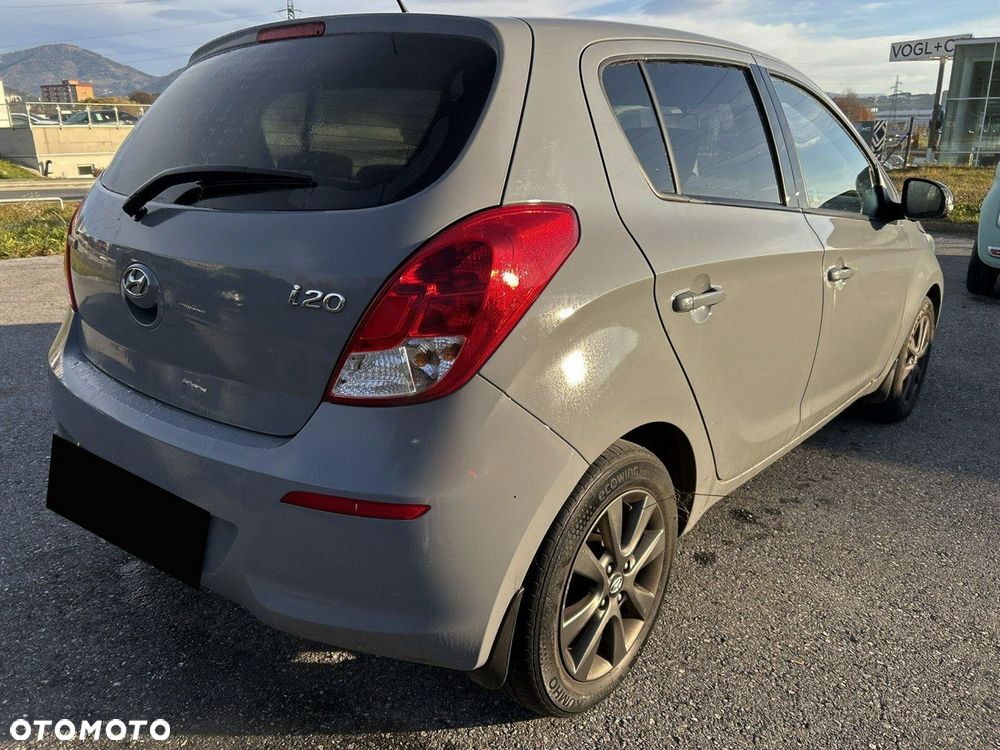 Hyundai i20 1.2 Fifa World Cup Edition - 3