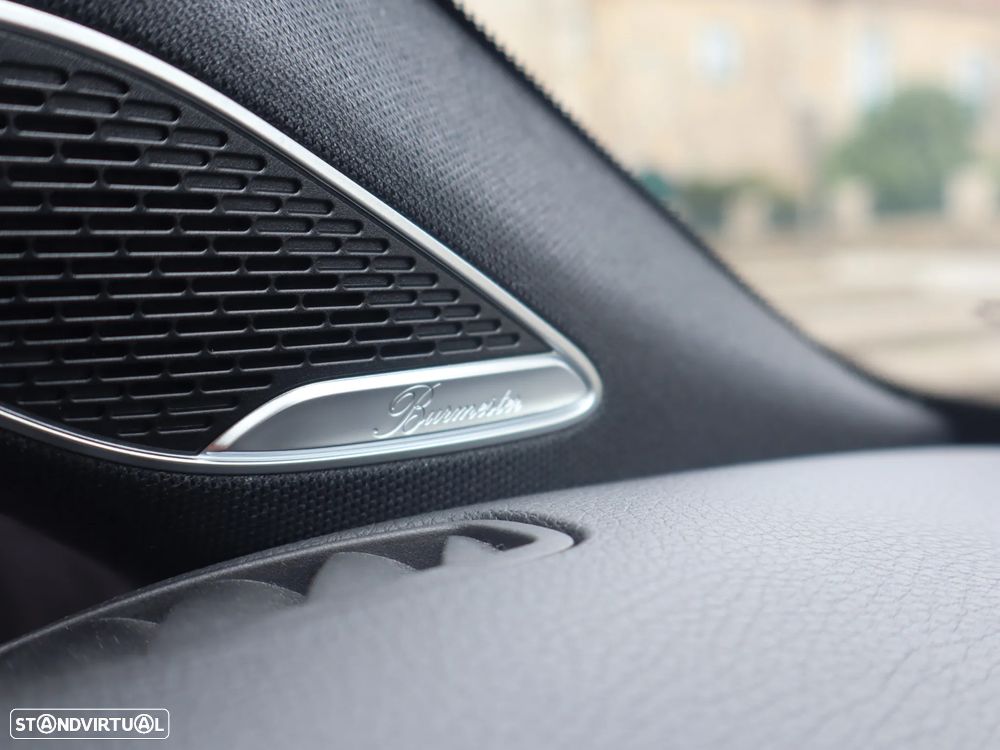 Mercedes-Benz CLA 250 e Shooting Brake AMG Line - 42