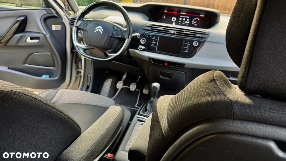 Citroën C4 Picasso - 12