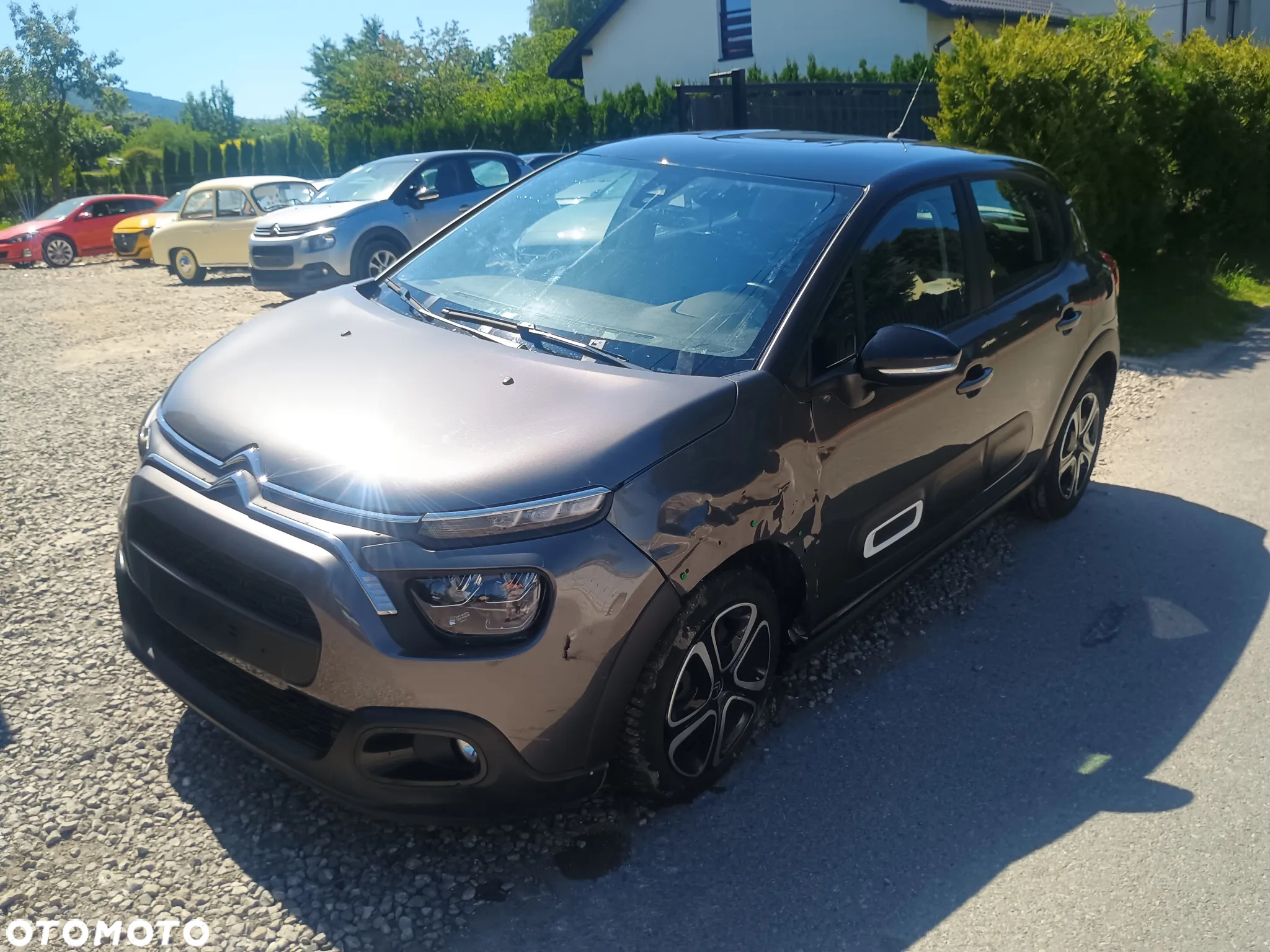Citroën C3 1.2 PureTech Shine - 21