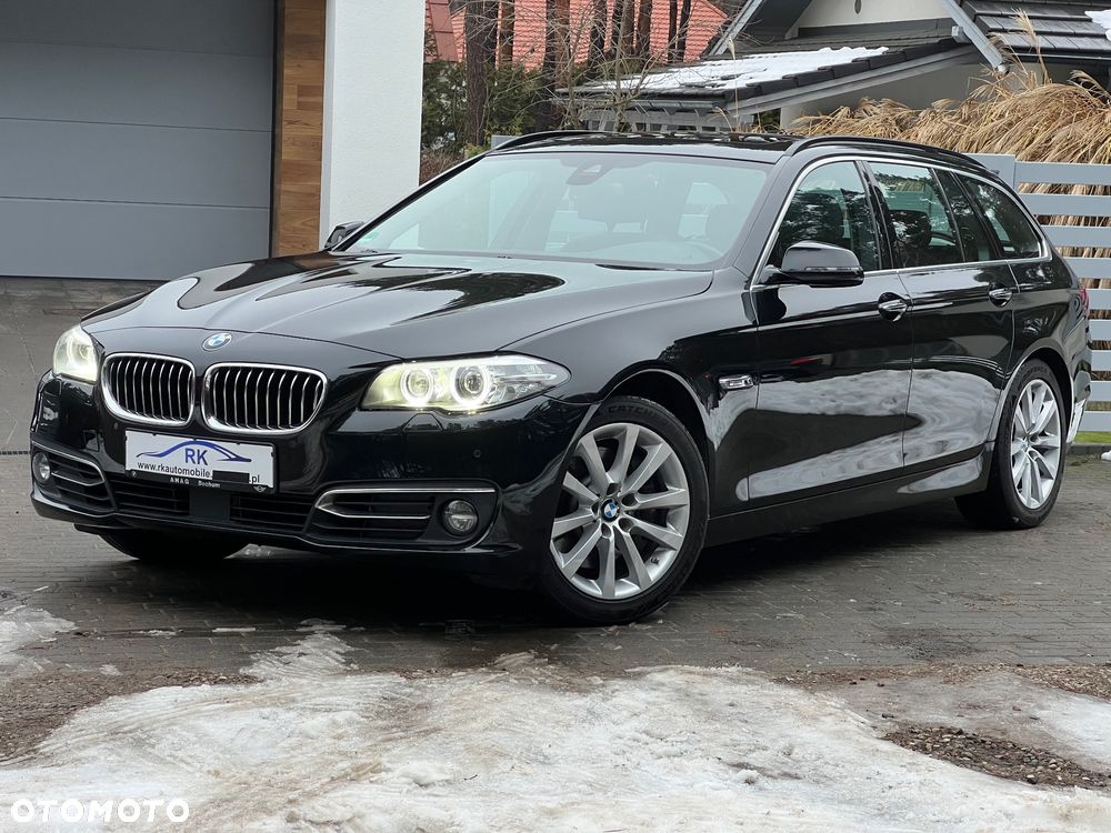 BMW Seria 5 525d Sport-Aut Luxury Line - 2