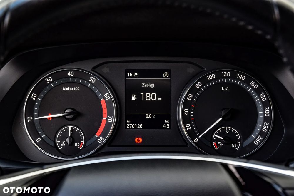 Skoda Octavia 1.0 TSI Ambition - 36