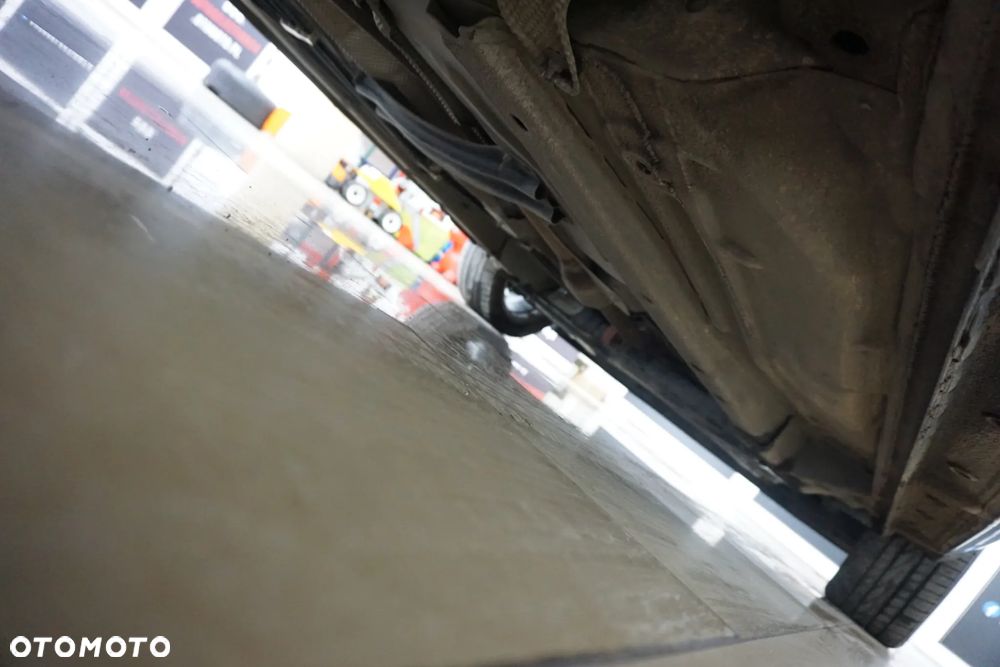 Ford Fiesta 1.4 Trend EU5 - 21